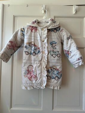 Vintage Children's Hooded Quilted Jacket with Doll Print - Cream 4-5T